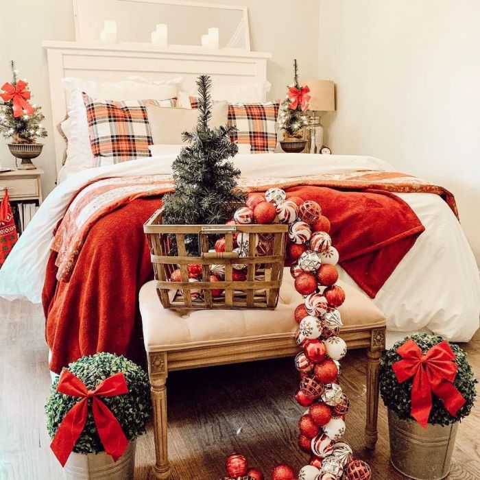 How to decorate my bedroom for christmas