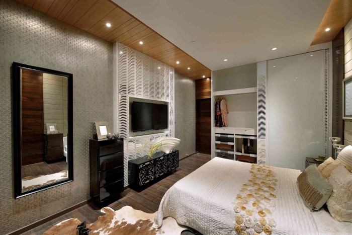 How to decorate master bedroom with tv