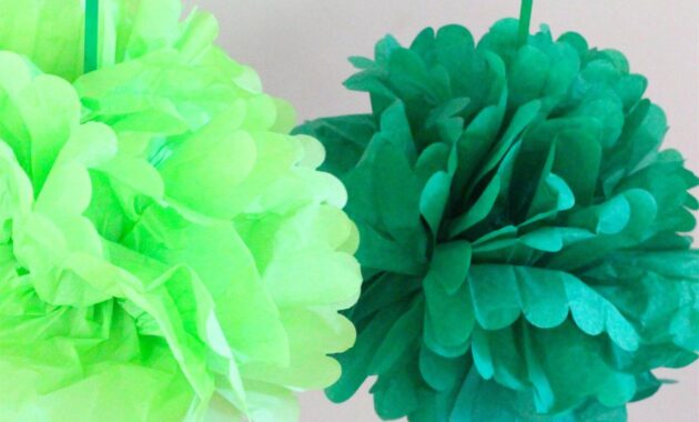 How to make decoration pom poms – DIY guide for trendy decor