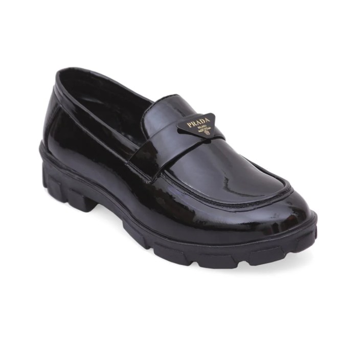 Prada men's dress shoes black